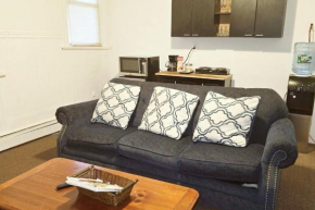 Yonker Cozy Basement Studio